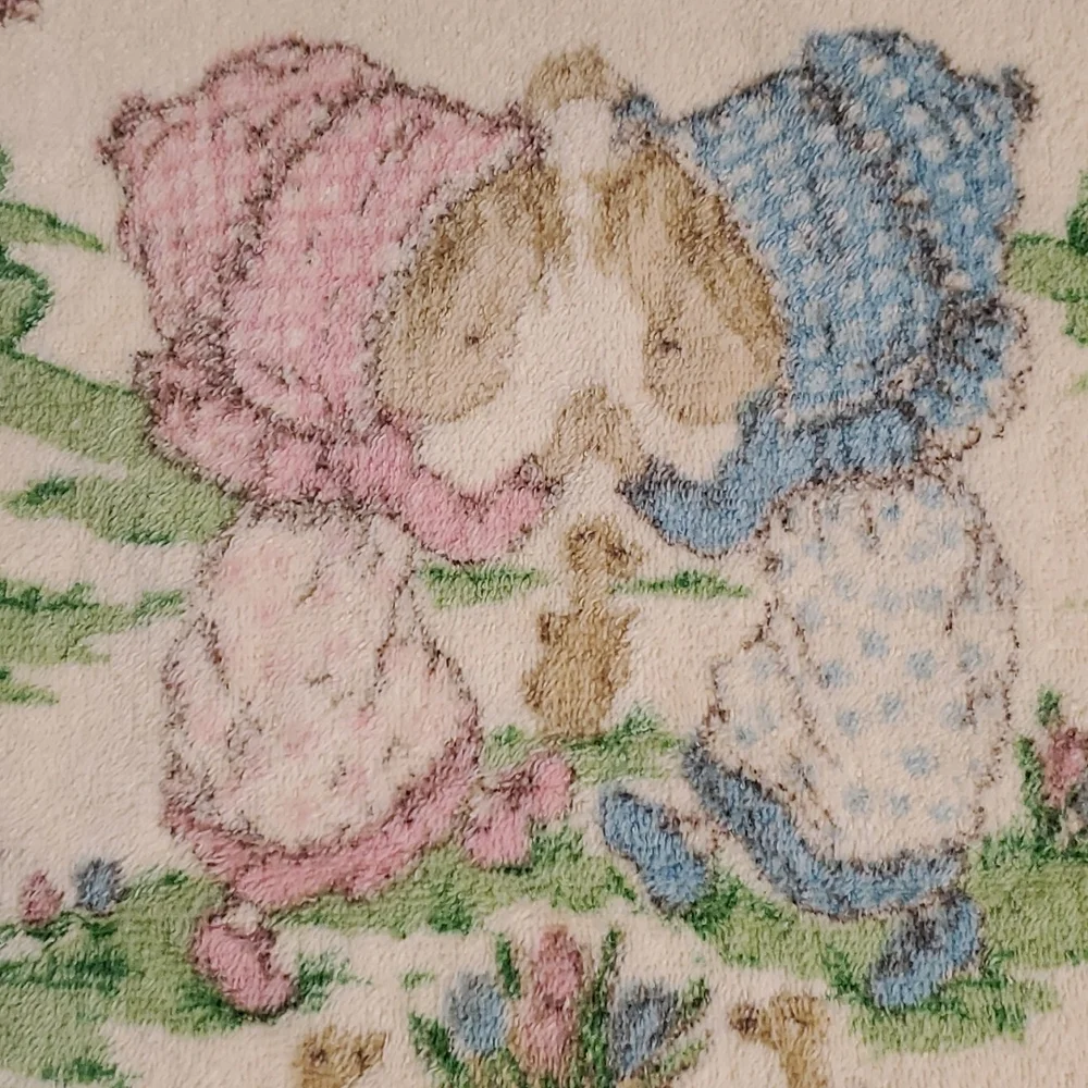 Betsey Clark Hallmark Martex 1977 bath towel VINTAGE approximately 22